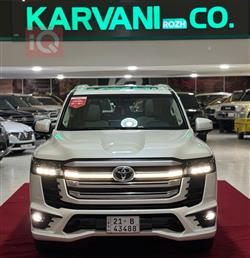 تويوتا لاندكروزر